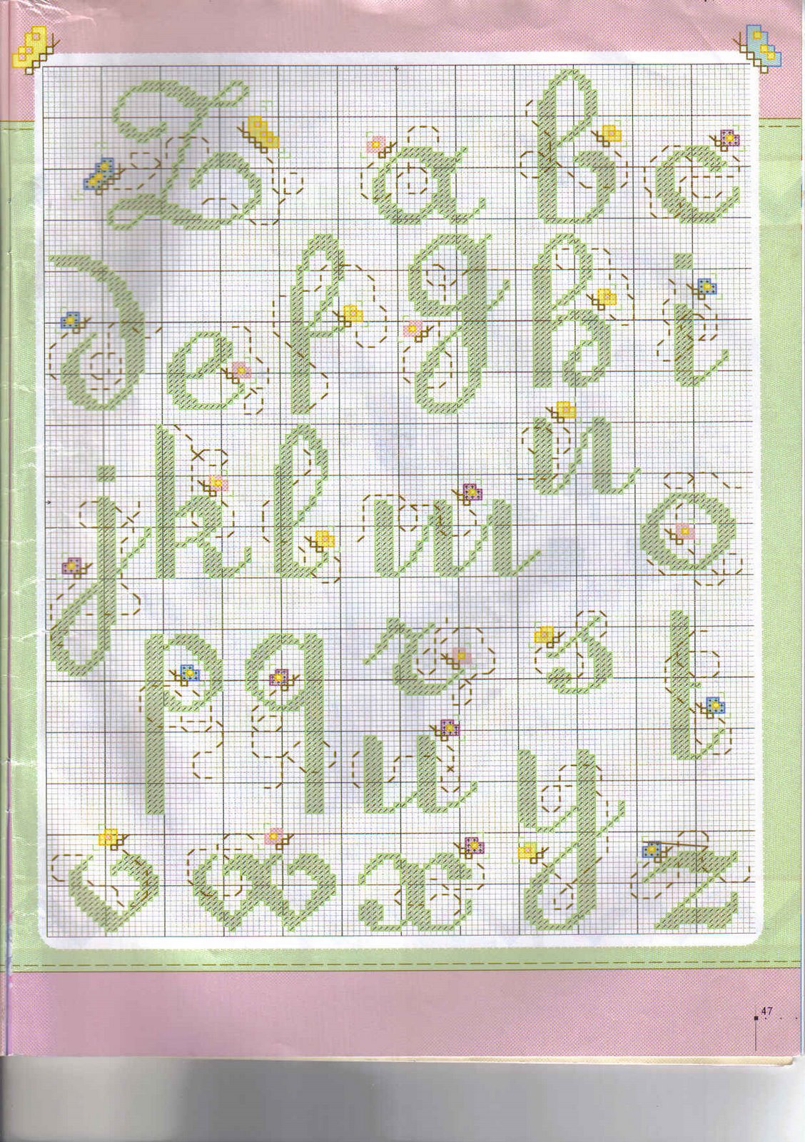 alfabeto maiuscolo e minuscolo con farfalline in volo (4)