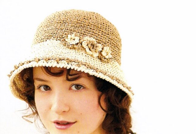 cappello donna beige uncinetto (1)