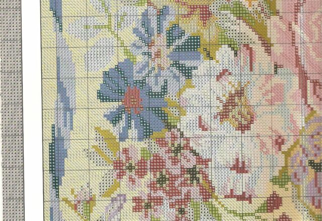 cuscino con nastro azzurro e bellissimi fiori al centro (3)