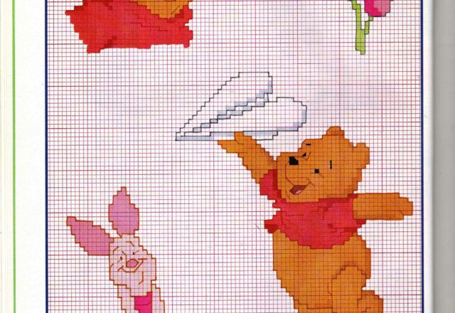 pooh e pimpi giocano con aereo carta