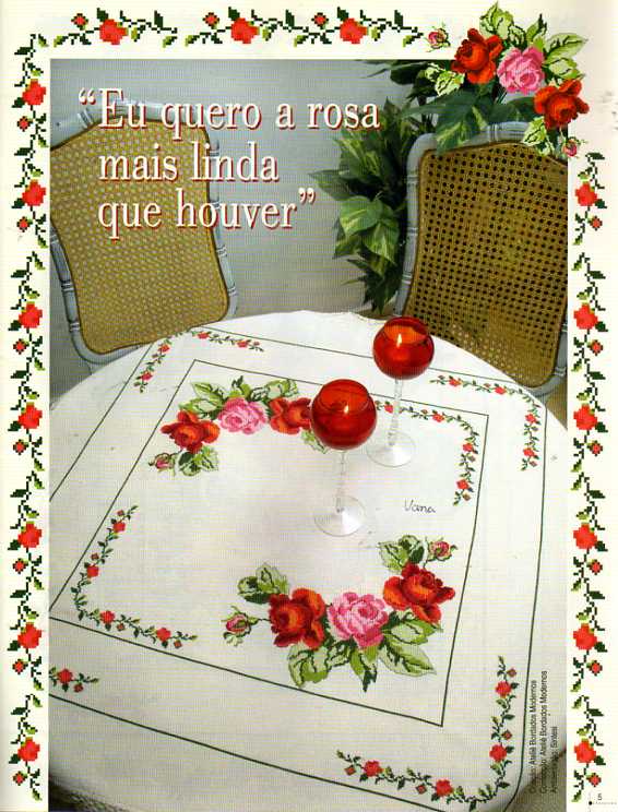 tovaglia con rose punto croce1